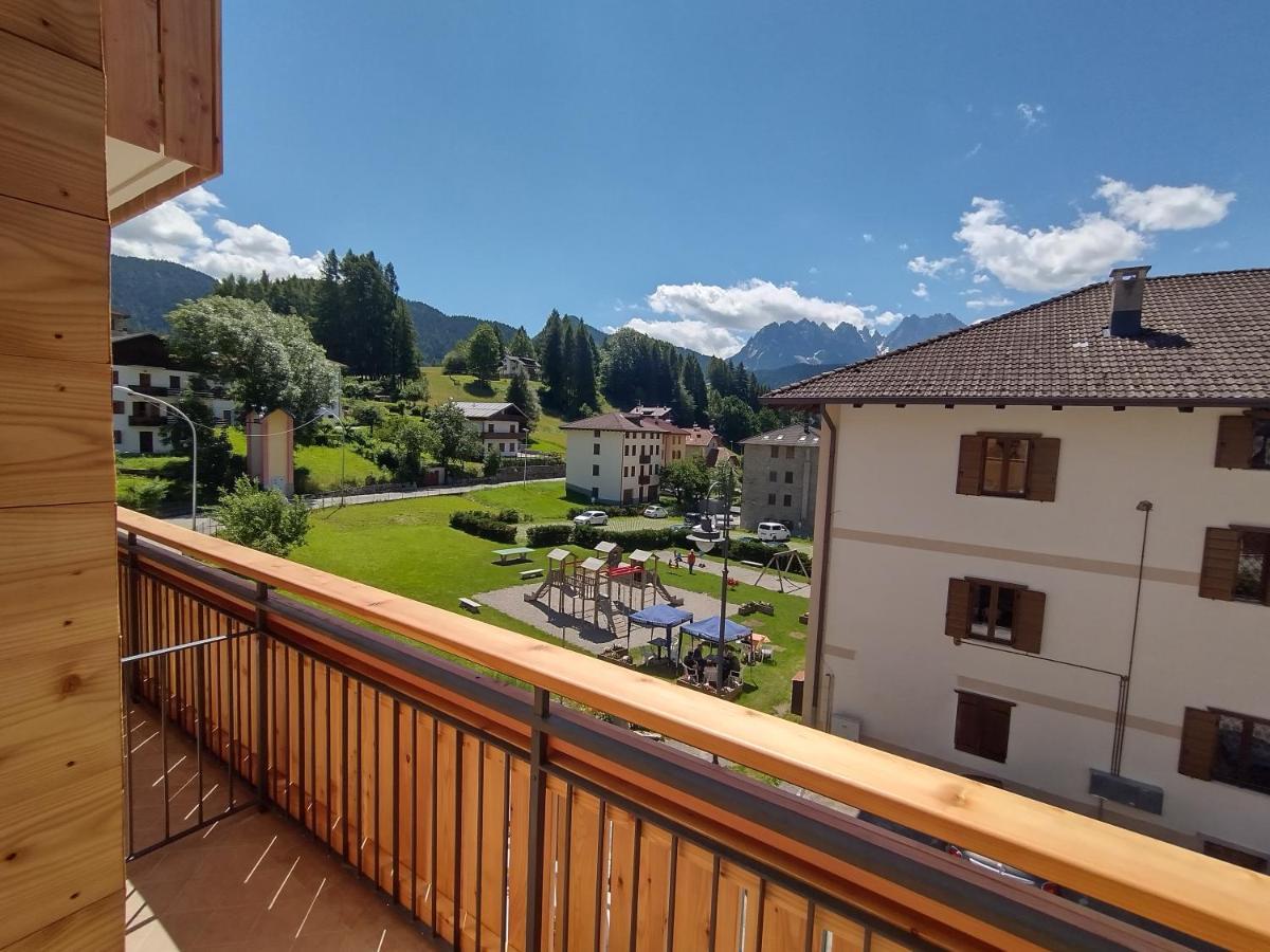 Hotel Da Marco Vigo di Cadore Exterior photo