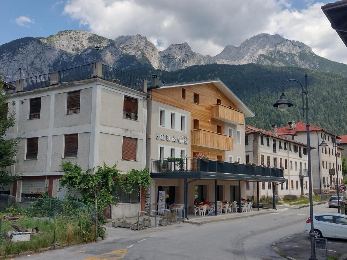 Hotel Da Marco Vigo di Cadore Exterior photo